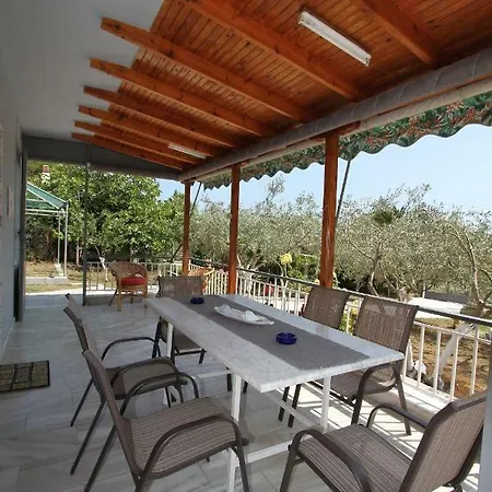 Σπίτι διακοπών The House Of Olive Trees *