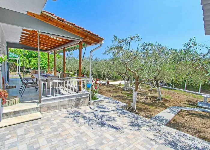 The House Of Olive Trees * Nea Iraklitsa